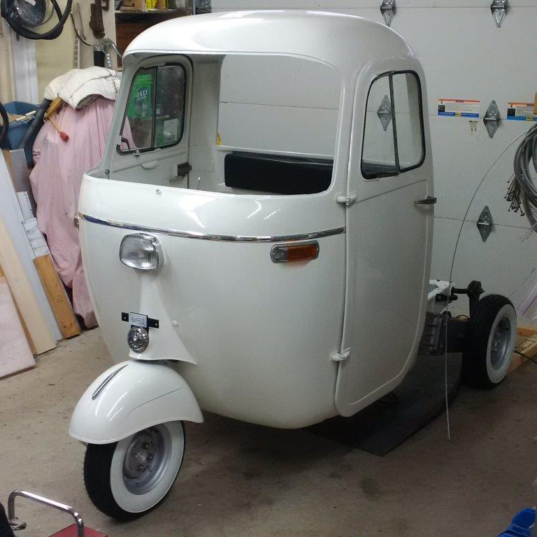 K.J. JOHNSON | Bayfield, Ontario, Canada | Piaggio Apes - P501 - P601 ...